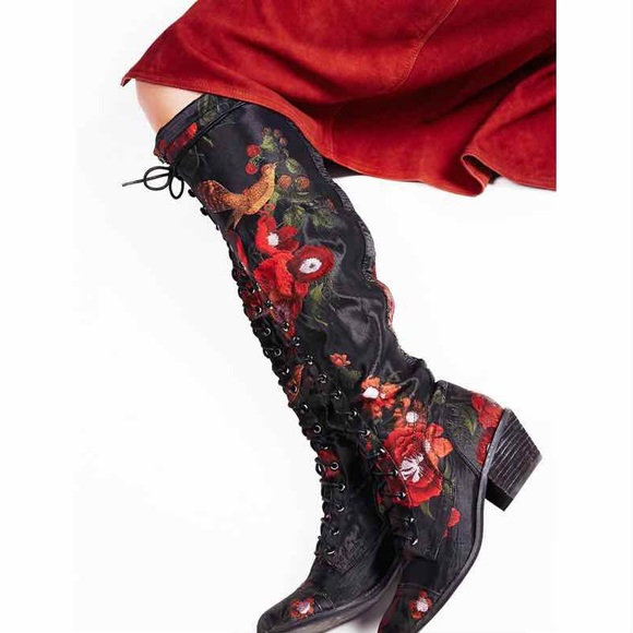 Free People Shoes - RARE FREE PEOPLE Black Floral Joe Lace Up Boot 7.5